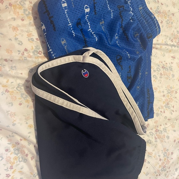 Bundle Of Champion shorts boys xl - Picture 2 of 2